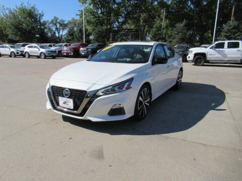 2020 Nissan Altima for sale at Aztec Motors in Des Moines IA