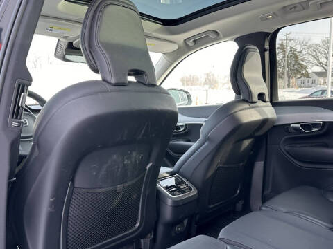 2023 Volvo XC90 B5 Core