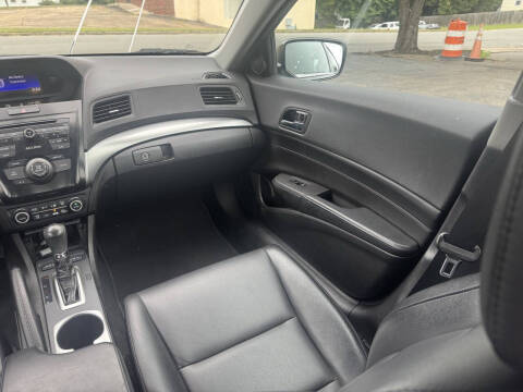 2017 Acura ILX w/AcuraWatch