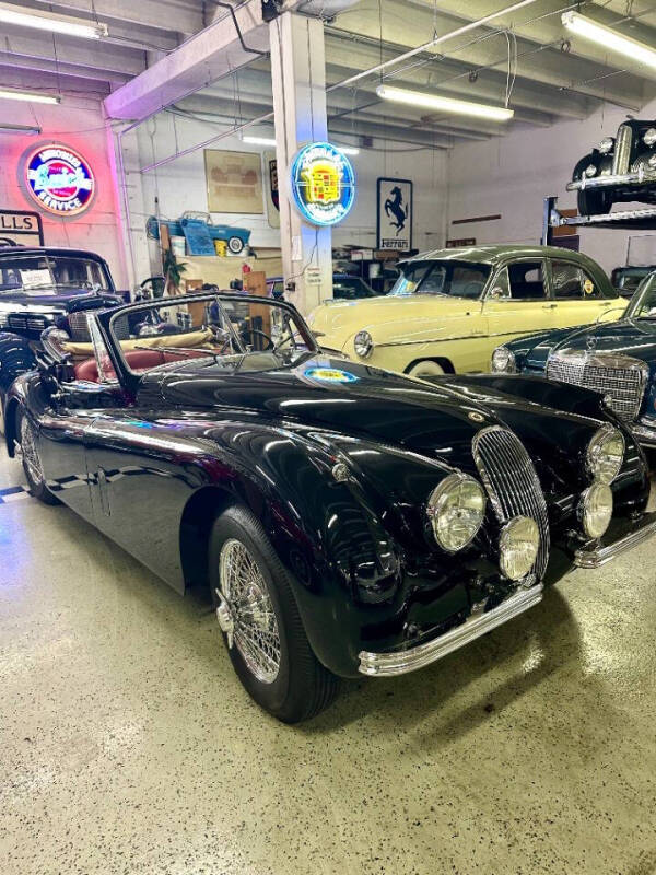 1953 Jaguar XK120
