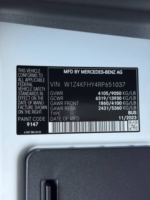 2024 Mercedes-Benz Sprinter 2500