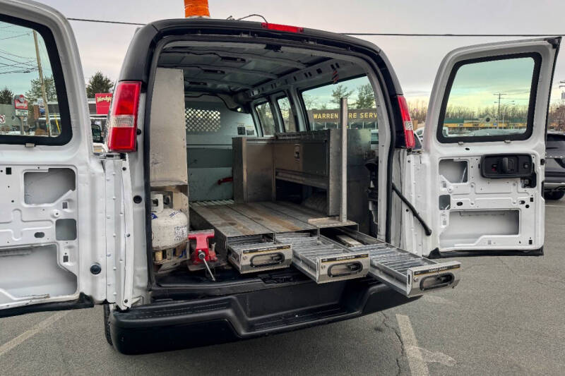 2017 Chevrolet Express 2500