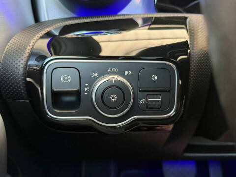 2019 Mercedes-Benz A-Class A 220