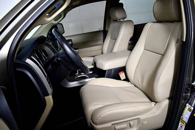 2014 Toyota Sequoia Limited