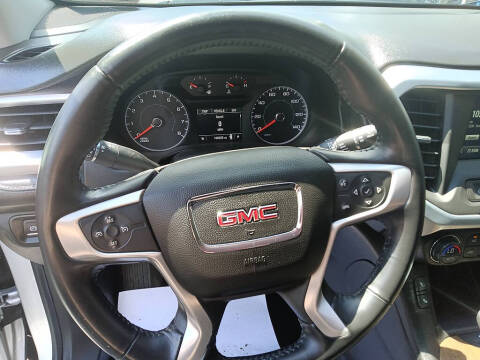 2017 GMC Acadia SLE-2
