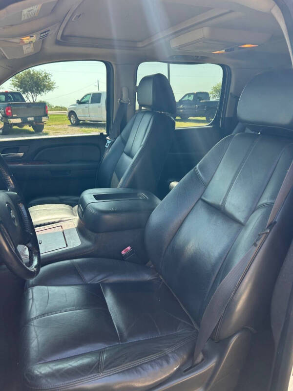 2008 Chevrolet Suburban LTZ