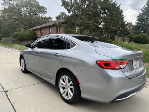 2016 Chrysler 200 Limited