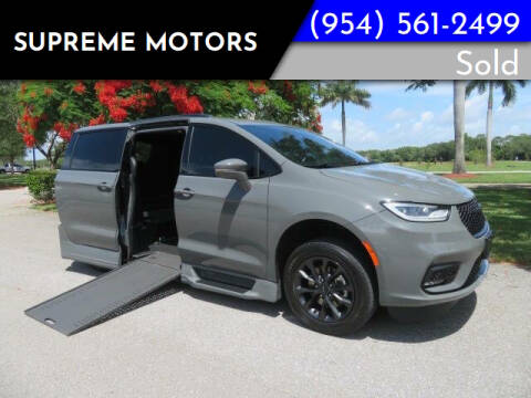 2021 Chrysler Pacifica Touring