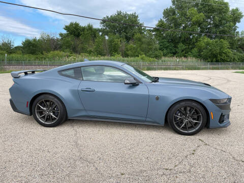 2025 Ford Mustang Dark Horse