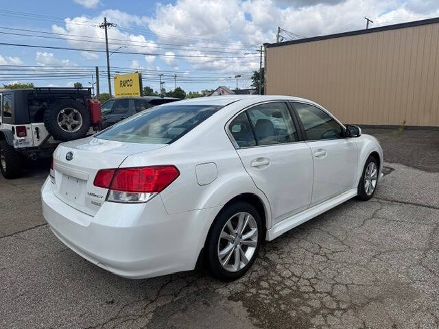 2013 Subaru Legacy 2.5i Premium