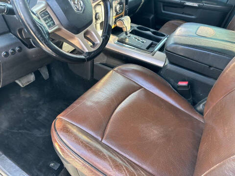 2013 RAM 1500 Laramie Longhorn