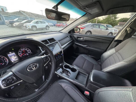 2017 Toyota Camry SE