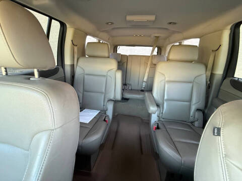 2015 GMC Yukon XL SLT