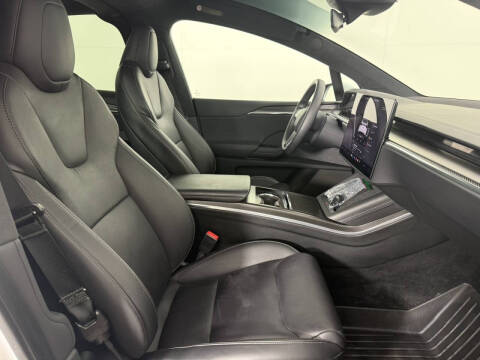 2022 Tesla Model X Plaid