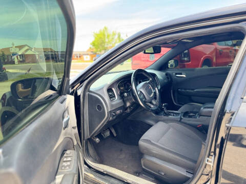 2017 Dodge Charger SE