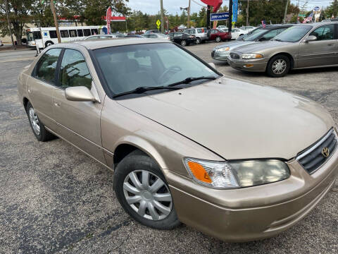 2000 Toyota Camry for sale at Klein on Vine in Cincinnati OH
