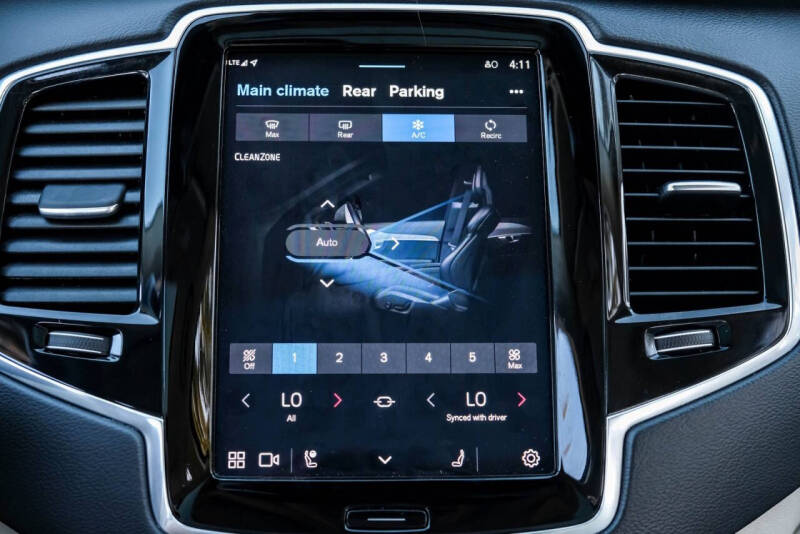 2025 Volvo XC90 B6 Ultra Bright Theme 7P