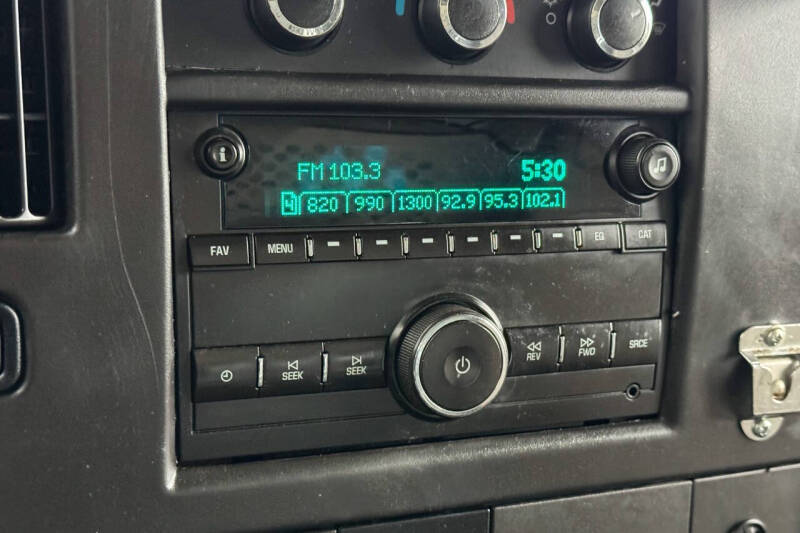 2017 Chevrolet Express 2500