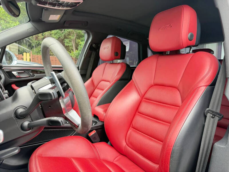 2017 Porsche Macan GTS