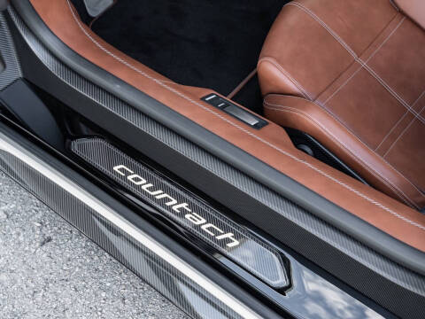 2022 Lamborghini Countach LPI 800-4