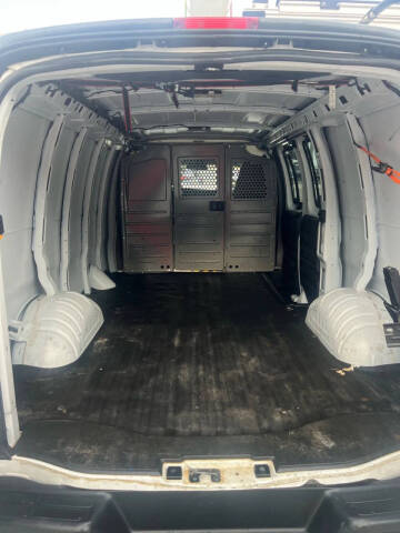 2019 Chevrolet Express 2500