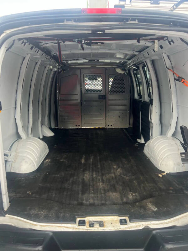 2019 Chevrolet Express 2500