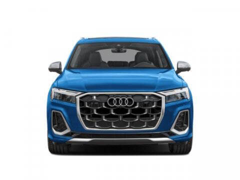 2026 Audi SQ7 4.0T quattro Premium Plus