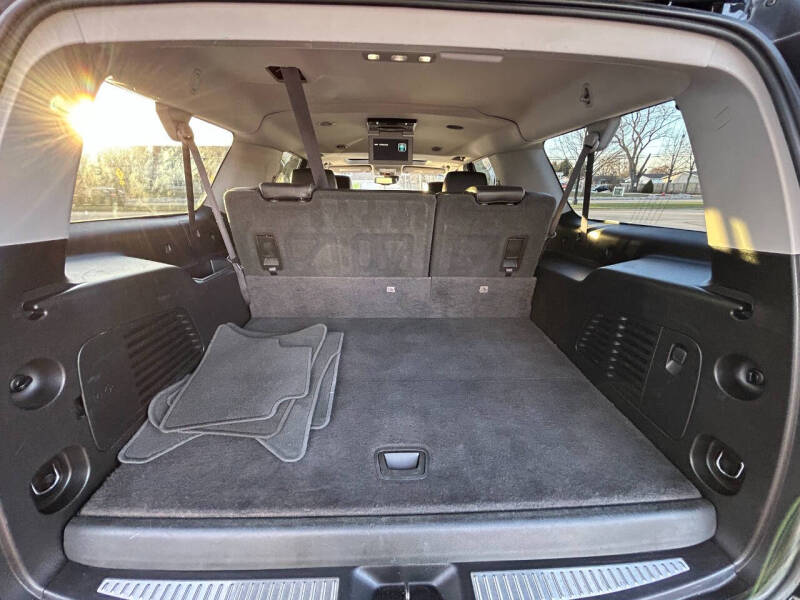 2017 Chevrolet Suburban LT