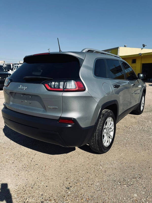 2019 Jeep Cherokee Latitude