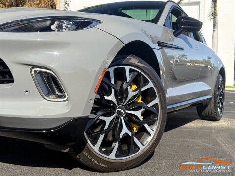 2021 Aston Martin DBX