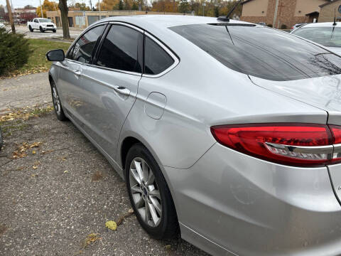 2017 Ford Fusion SE