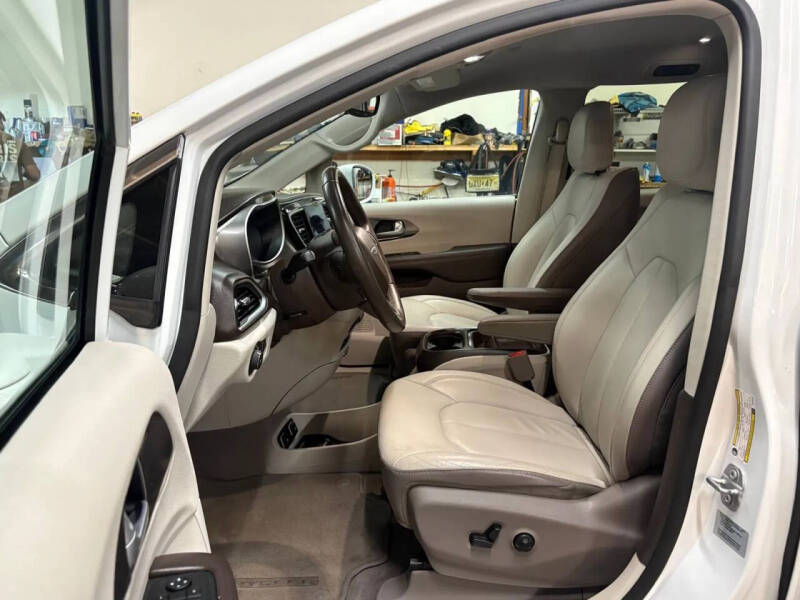 2017 Chrysler Pacifica