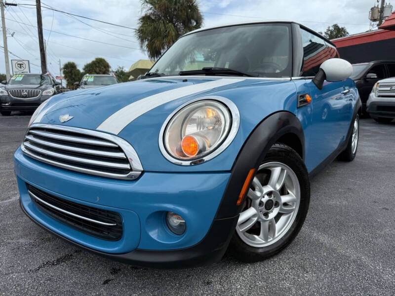 2013 MINI Hardtop Cooper