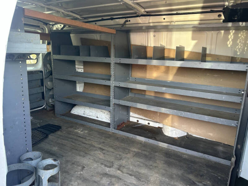 2012 Ford E-Series E-350 SD