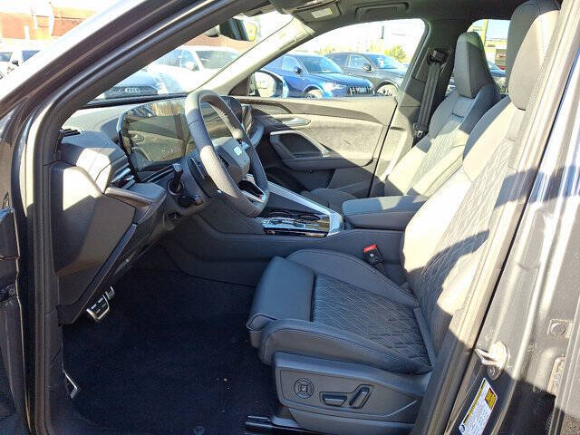 2025 Audi SQ5 quattro Premium Plus TFSI