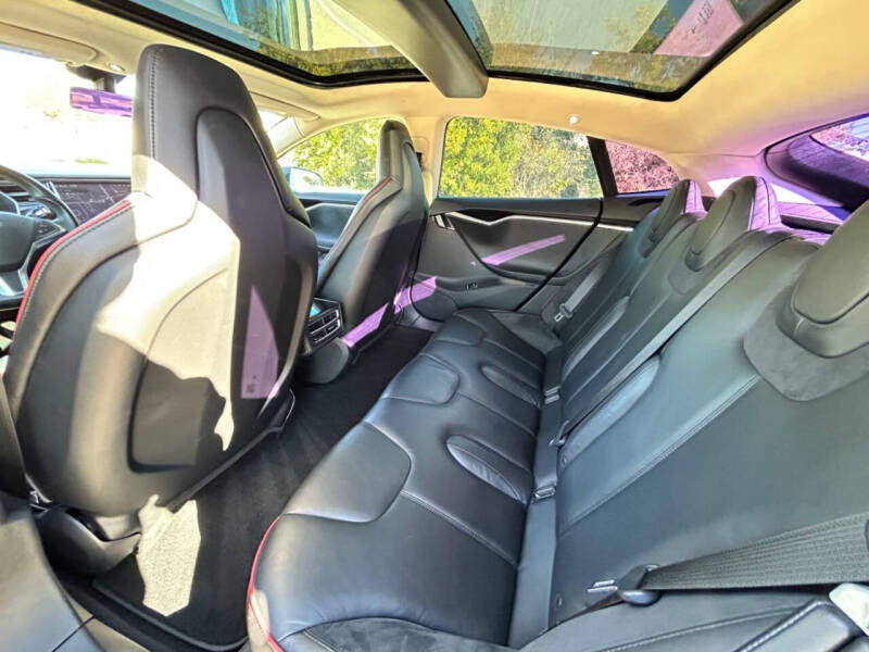 2014 Tesla Model S 85