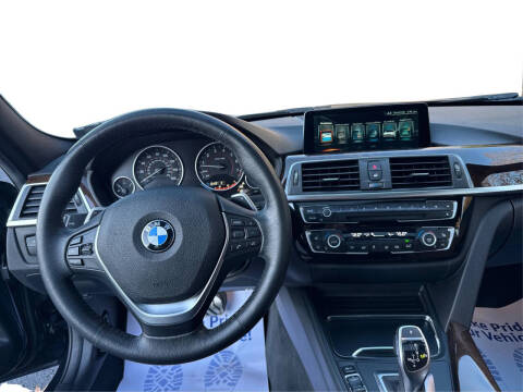 2017 BMW 3 Series 330i xDrive