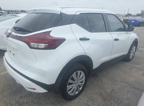 2024 Nissan Kicks S