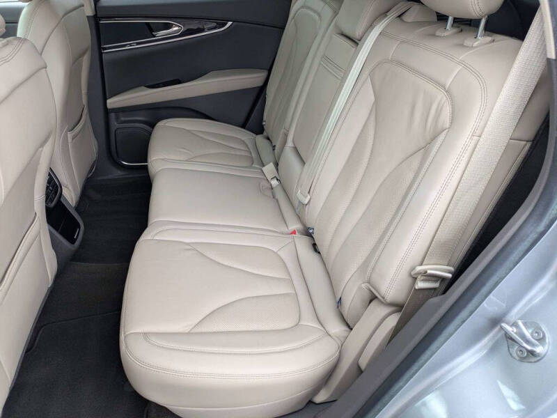 2021 Lincoln Nautilus Standard