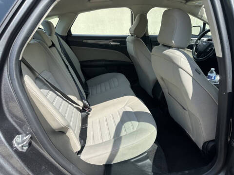 2020 Ford Fusion S