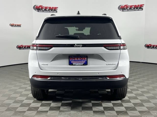 2025 Jeep Grand Cherokee Laredo X