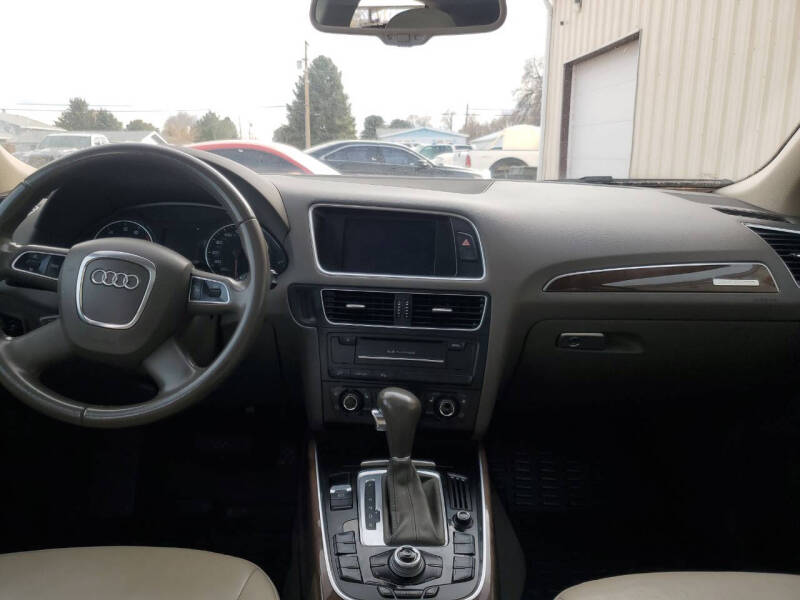 2010 Audi Q5 3.2 quattro Premium Plus