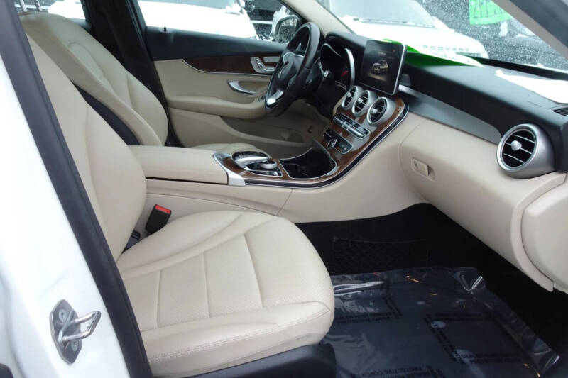 2017 Mercedes-Benz C-Class