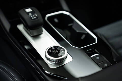 2025 Mitsubishi Outlander PHEV SE