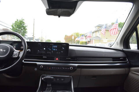 2025 Kia Carnival LXS