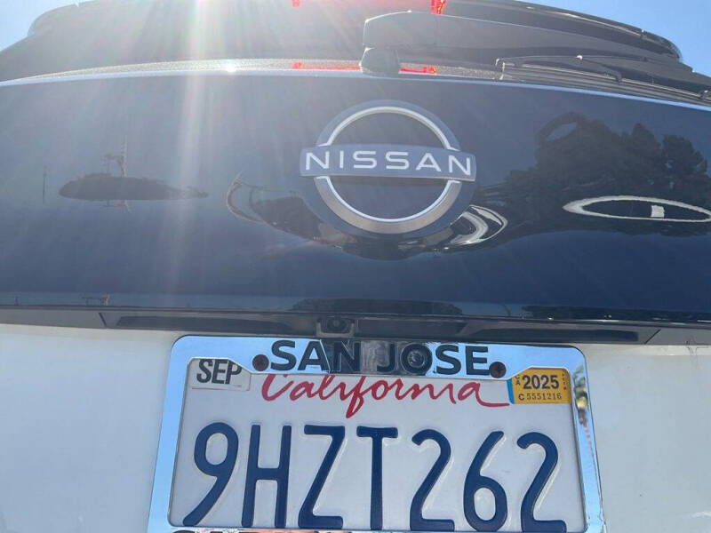 2023 Nissan LEAF SV PLUS