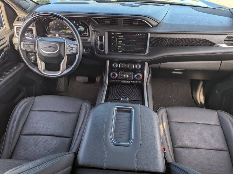 2024 GMC Yukon XL Denali