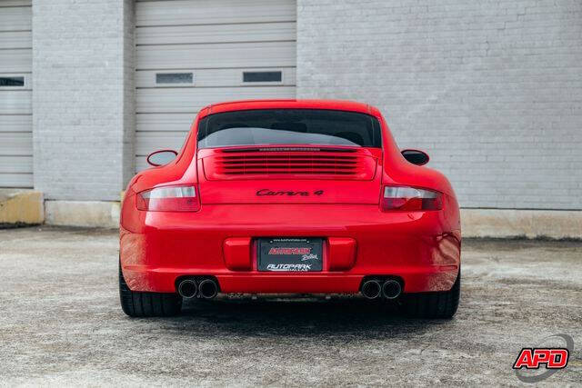 2007 Porsche 911 Carrera 4