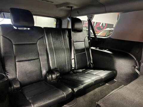 2018 Chevrolet Suburban LS