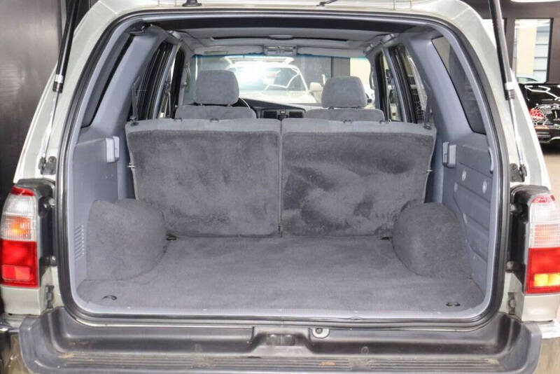 1999 Toyota 4Runner SR5